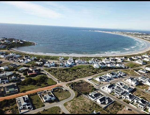 LAND FOR SALE IN BRITANNIA BAY